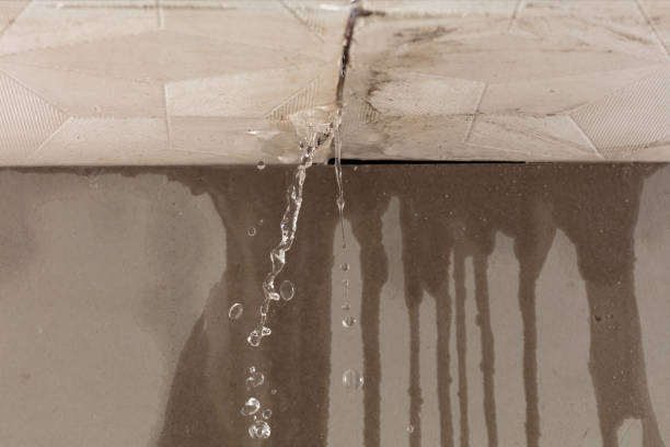 Professional Sewage Cleanup technician working in Vinton, TX